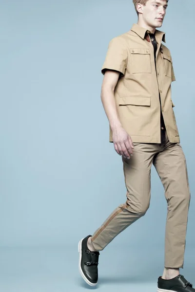 Look 1
